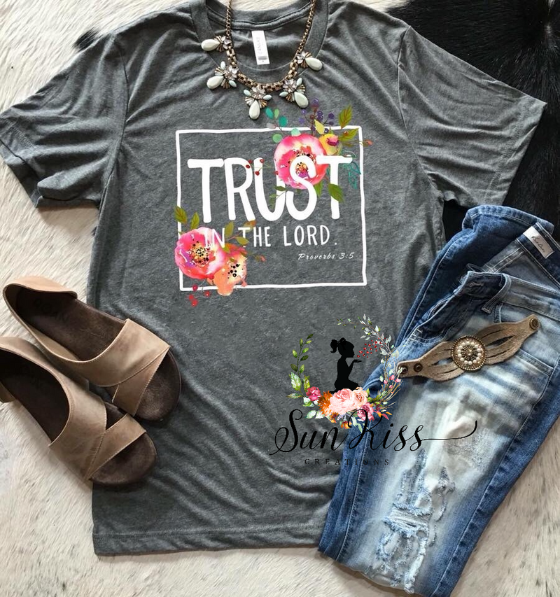 Trust In The Lord Tee - SKC Boutique